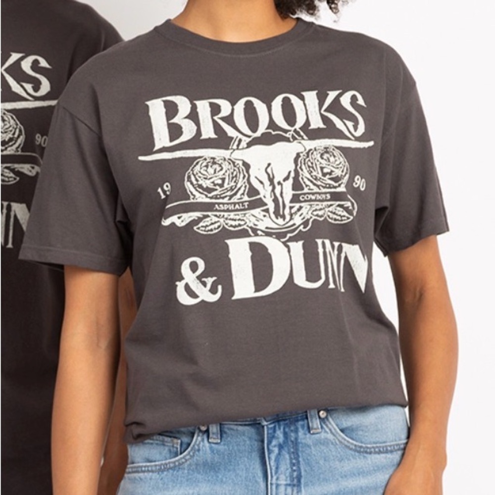 Brooks & Dunn Brown Tee with White Logo